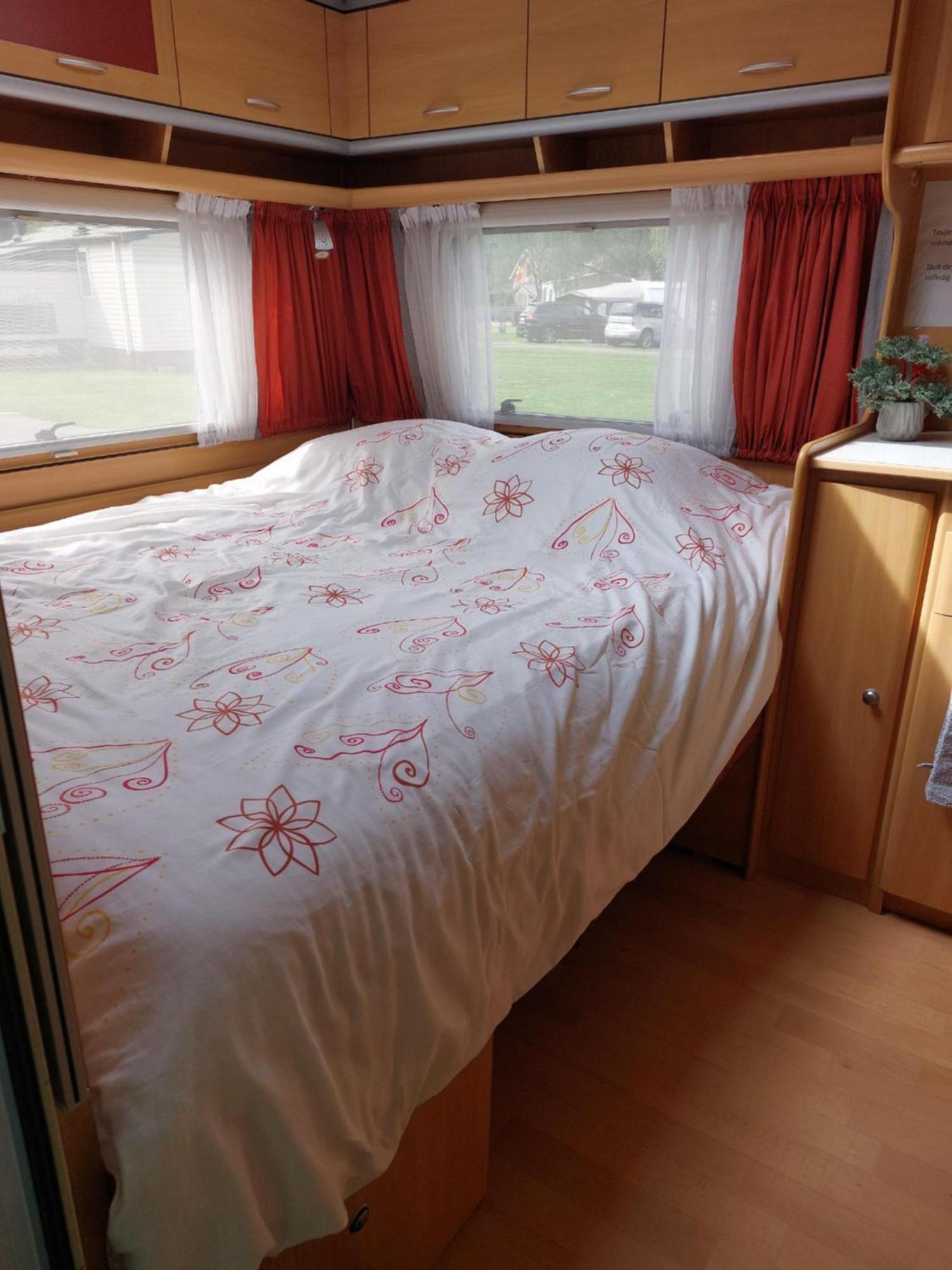 Nikita Caravane Aywaille Extérieur photo